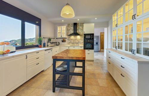 VILLA LA CALA with swimming pool & sea view, 10 min walk from the sea - Photo 18