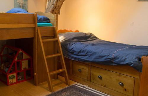 Séjour nature aux Chênes, gîte familial avec piscine partagée - FR-1-489-466 - Foto 14