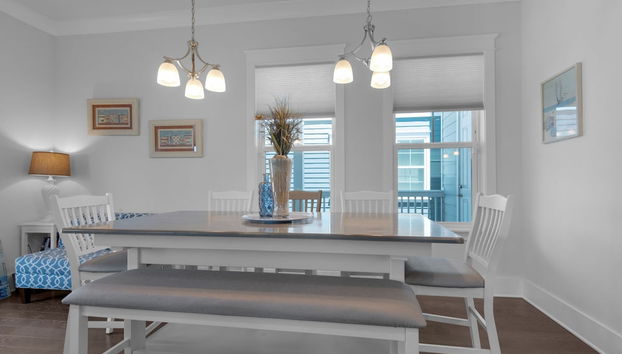 Latitude Adjustment 4 Bedroom Home by RedAwning - Foto 2, Habitación