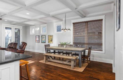 Walk to Broadway & Germantown Large House with Patio - Foto 18