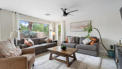 Gilbert Oasis Pool Home - Photo 3