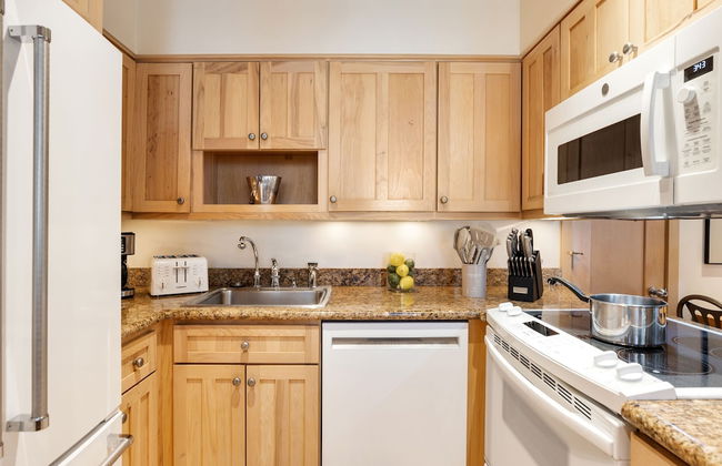 Tamarack Townhomes - CoralTree Residence Collection - Photo 51