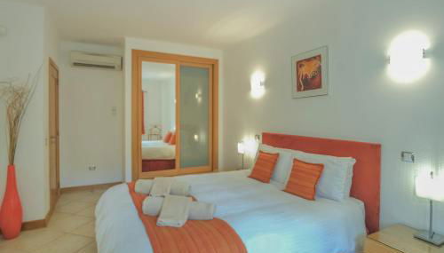 Casa Monte Cristo Apartments - Orange - Foto 3, wardrobe