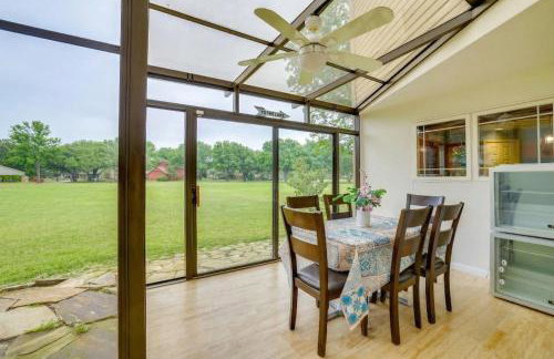 6 Mi to Dtwn Garland Group Getaway with Pool Access - Foto 1