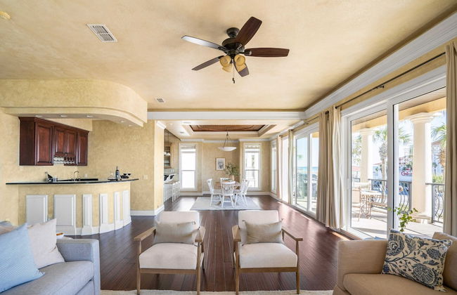 Florence by Avantstay Villa Steps From Beach - Foto 22