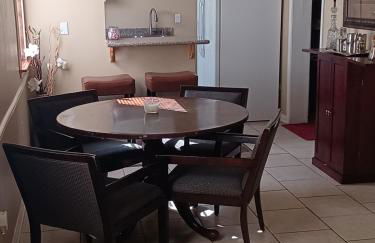 Authentic Treme Cottage Home - Foto 25