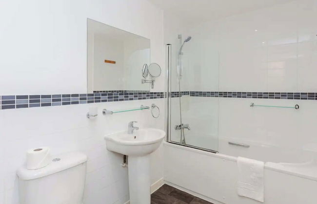 Bright & Airy 1 Bedroom Apartment in Trendy Peckham - Foto 11
