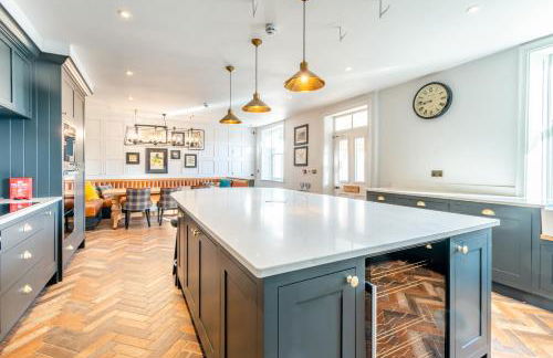 Carlton Manor - Foto 7