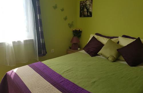 Gloria Ivana - Foto 7