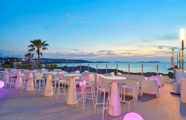 Aparthotel Nereida - Photo 23