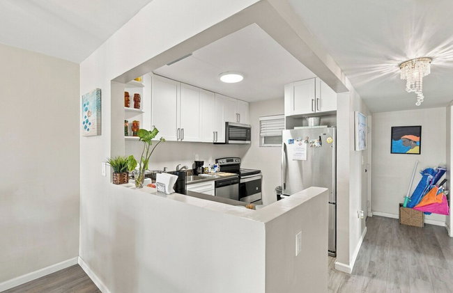 2 Bedroom 2Bath Deluxe Apt with Patio - Foto 17