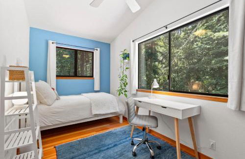 Redwood Oasis - Luxe Santa Cruz Cabin with Hot Tub - Foto 15