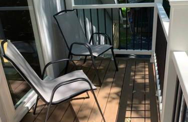 Modern Home near Lake w HotTub, Game Room, Fireplace - Foto 22