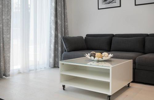S Luxury Apartments - Photo 32