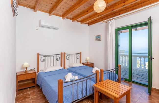 Villa Martha Large Private Pool Walk to Beach Sea Views A C Wifi Car Not Required - 2247 - Foto 18