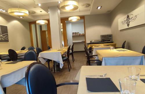 Aparthotel Meseguer - Foto 97