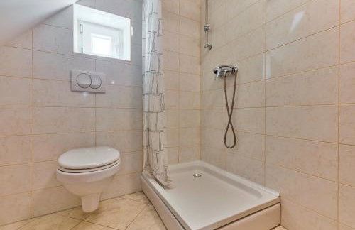 Kuća za odmor s bazenom TeriHy - Foto 29