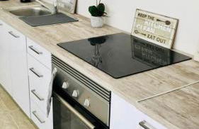 Boutique Apartment by the Sea - Photo 32