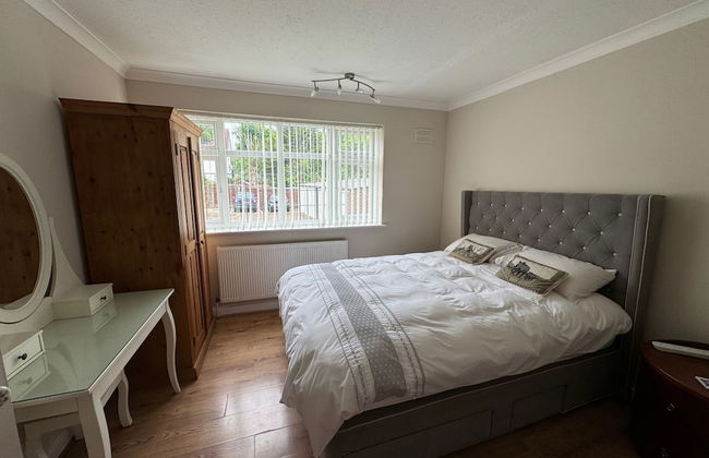 Lovely 2 Bedrooms Flat in South Sutton - Foto 3