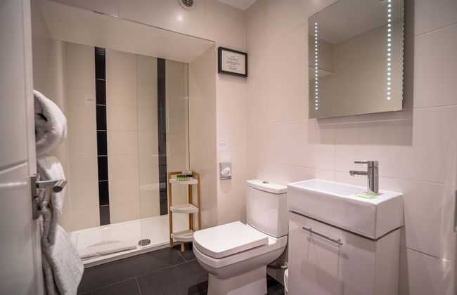 Pod Rooms - Nell Gwynn House Apartments - Photo 62