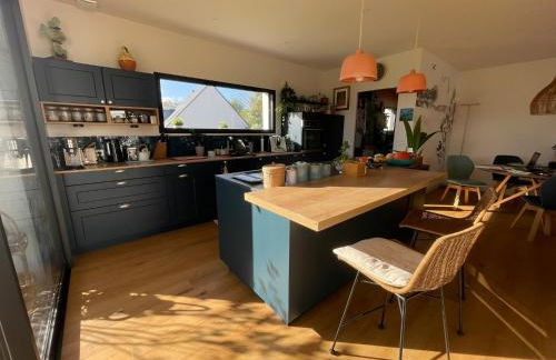 Ty Glazu Villa neuve grand confort, jardin 1600m2, GR34, criques, restos et port Doelan à pied - Foto 8