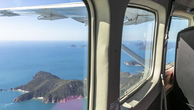 Vol en panoramique de 60 minutes au-dessus de Whitehaven Beach, Hill Inlet et Heart Reef - Photo 5