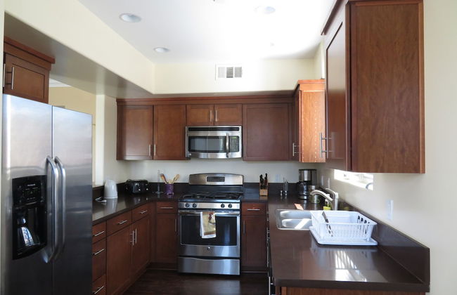 2 Bed 2 Bath in Studio City - Foto 76