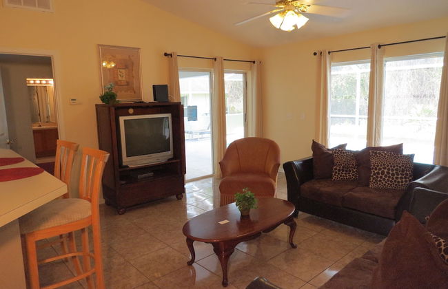 SVV Pool Homes Davenport - Photo 13