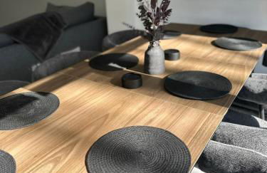 Large Luxury 5BDR Home 2 Bath and Free Parking - Foto 44