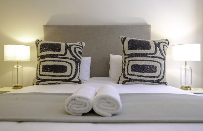 Newly Renovated 3 bed Apartment With Splashpool - 2283 - Photo 2