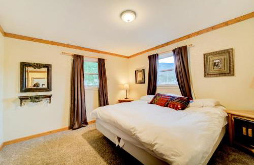 7 Bedroom on the Side of Pikes Peak on a Mountain Stream - Foto 30