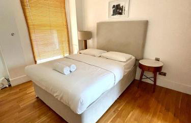 1 BR in Piccadilly Circus St James Cov1 - Photo 5