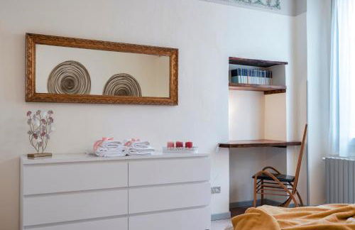 Iseo Portelle Holiday da Barbara - private parking & bike storage - Foto 48