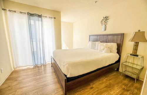 Charming 2nd Ave Lofts in Downtown San Diego with Parking - Foto 122