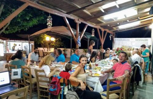 Des Roses Hotel - Foto 31