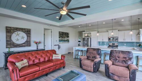 Steps to Gulf Crystal Beach Home with Deck and Views - Foto 4