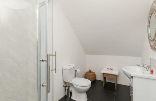 Cot Cottage - Panoramic Views & Hot Tub! - Foto 33