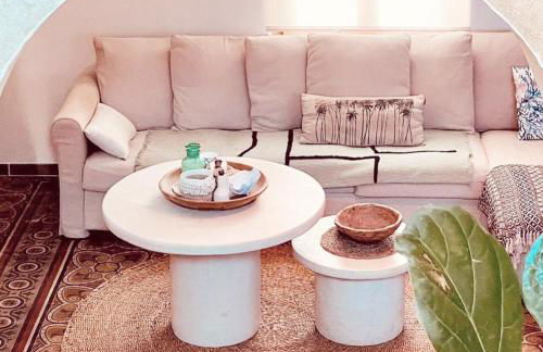 La Maison du Trident en Camargue Piscine et Jacuzzi - Foto 45