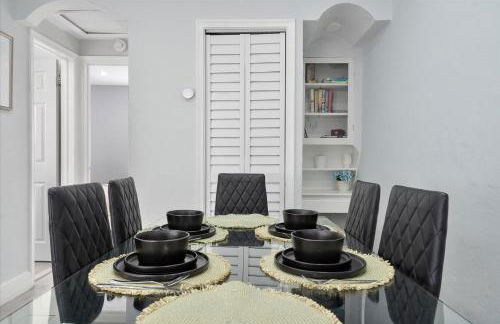 5 min to Brickell & Bars - Arcade - King Bed - Outdoor Fun - Foto 45