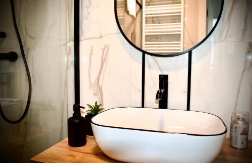 Apartament No1 Koszalin z bezpłatnym parkingiem podziemnym-faktura, Netflix - Photo 30