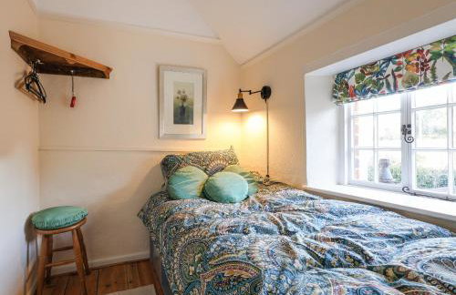 September Cottage - Photo 12