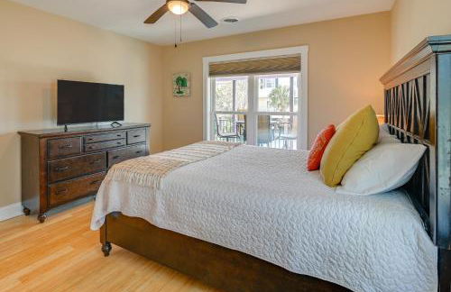 Walk to Surfside Beach Poolside Oasis - Foto 15