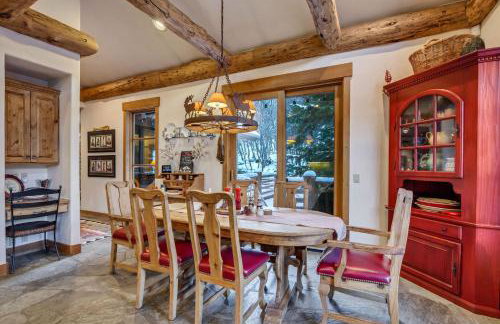 Sundance Splendor- 5-Bed Cabin Oasis with Majestic Mountain Views - Foto 41