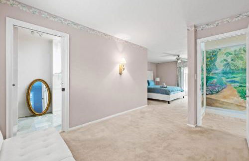 Airy Large Backyard Oasis Perfect Family Getaway - Foto 58