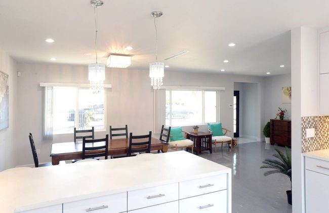 Bright Spacious Family House Near Universal Studios - Foto 14