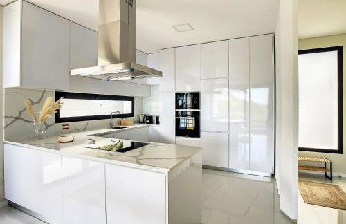 Noah - Private Sunset Hideaway by LovelyStay - Photo 6