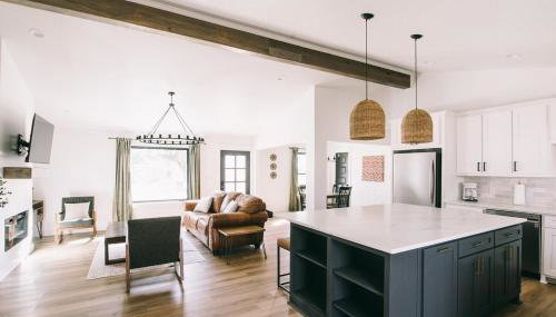 Aubrey Downtown Charmer - Smart TVs in every room! - Foto 2