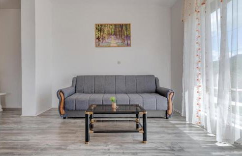 Awesome Home In Dugopolje With Wifi - Foto 33