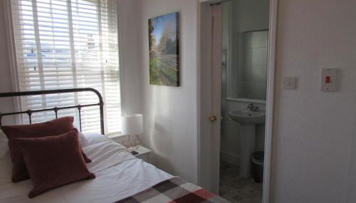 The Studio Apartment - Photo 4