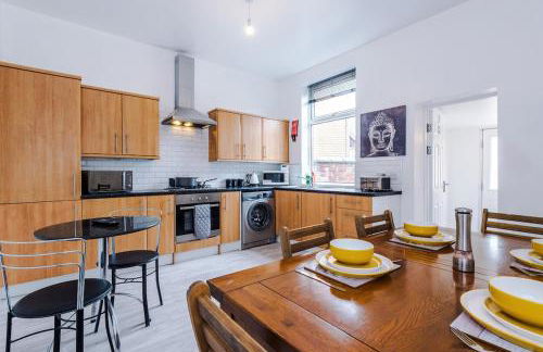 4BDR House By Eason Stays Short Lets Chorley - Foto 11